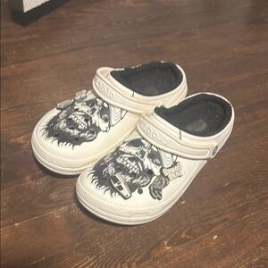 LUKE COMBS winter edition crocs size 12